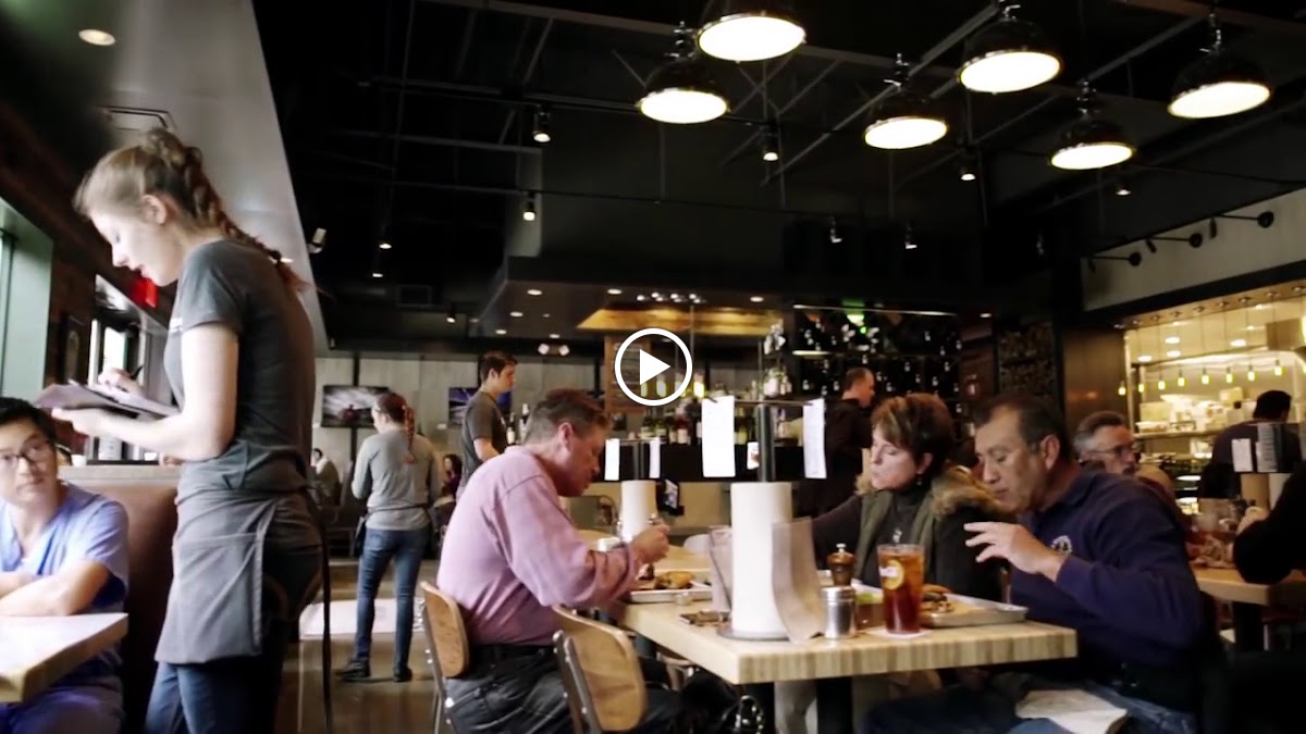 Fielding’S Wood Grill